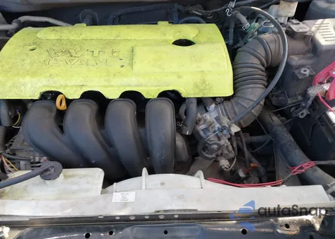 2004 Toyota Corolla Ce z USA, uszkodzony, nr VIN 1NXBR32E34Z308153